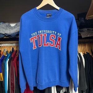 The University of Tulsa Golden Hurricane MV Sport CrewneckSweatshirt Blue Large